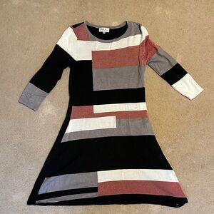 Carol Rose Geometric Long Sleeve Dress - Black, Gray, Red